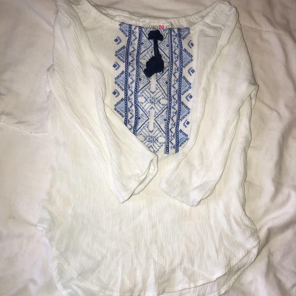 quarter length sleeves andy kiss blouse